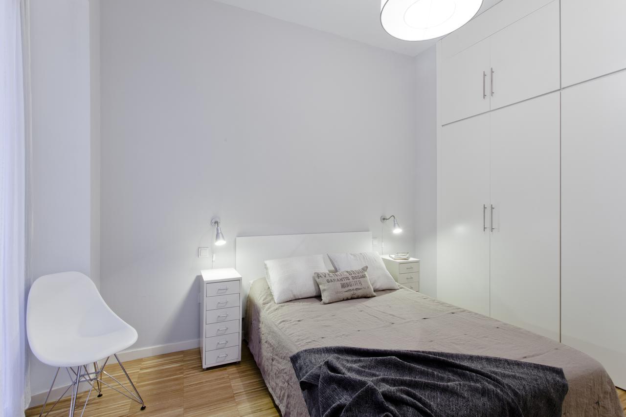 Gran Via Apartment By Flatsweethome Madrid Exterior photo